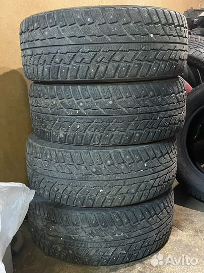 Kumho I'Zen RV Stud KC16 225/55 R18 102T
