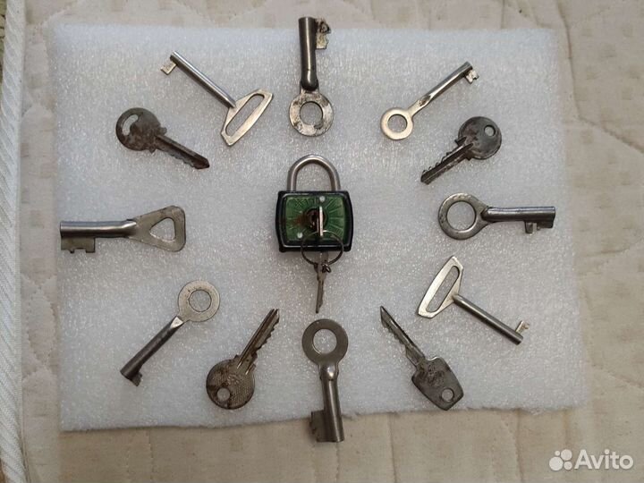 Замочек с ключами СССР