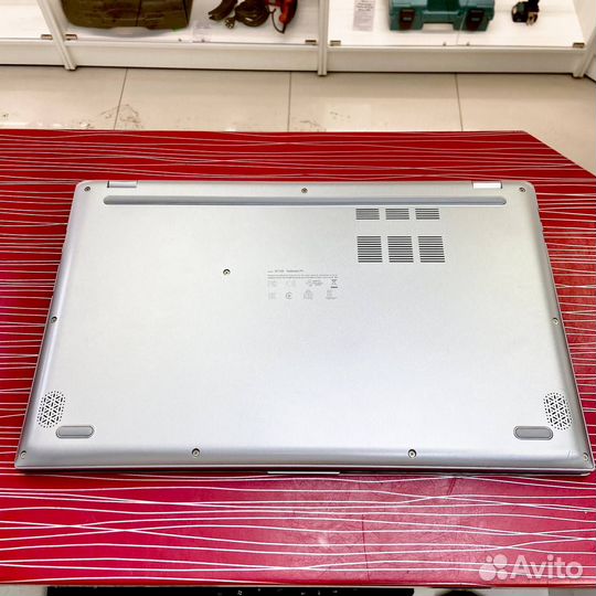 Ноутбук Asus Vivobook D712D, №95101