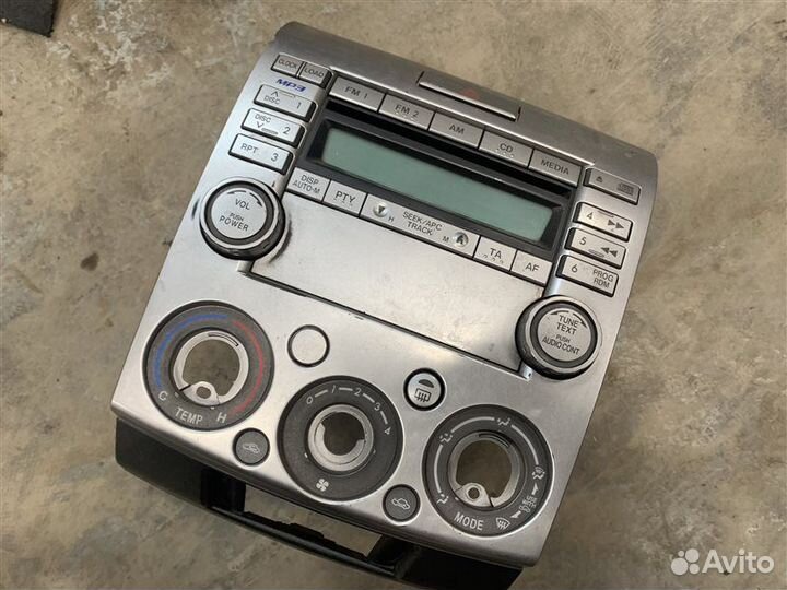 Магнитола Mazda Bt50 UN8F1 wlaa 2008