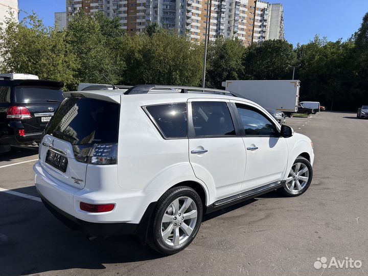 Mitsubishi Outlander 2.4 CVT, 2012, 154 781 км