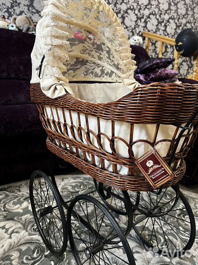 Коляска для кукол