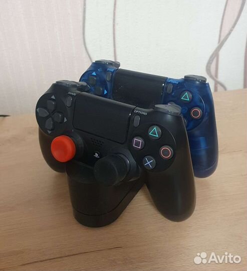 Зарядка для геймпада заглушки от пыли