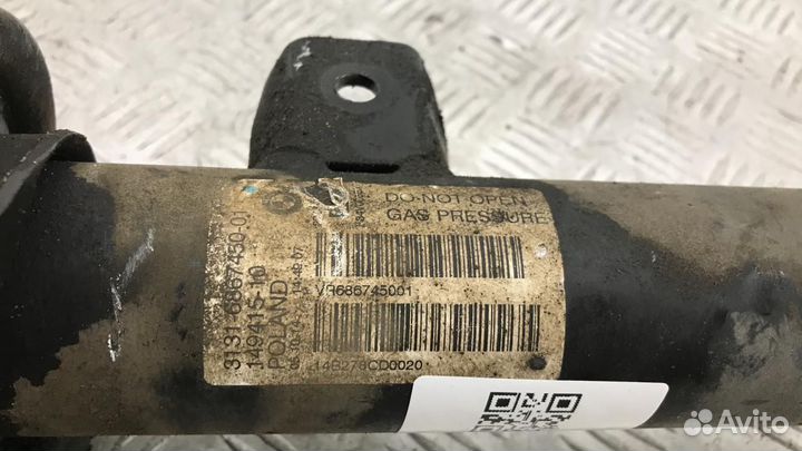 Стойка амортизатора передняя правая BMW 3 6867450