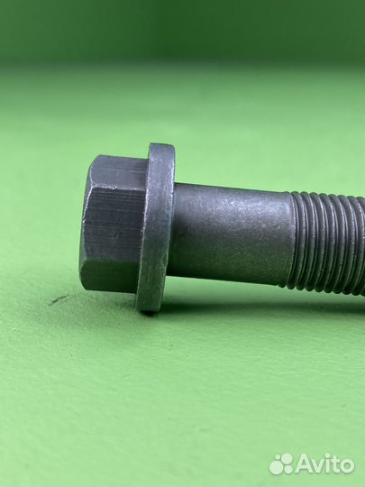 Болт M16x1.5x72 10.9 крепления маховика \MAN 06076