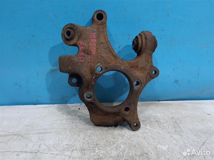 Кулак задний правый Kia Sorento 2 XM 2009-2012