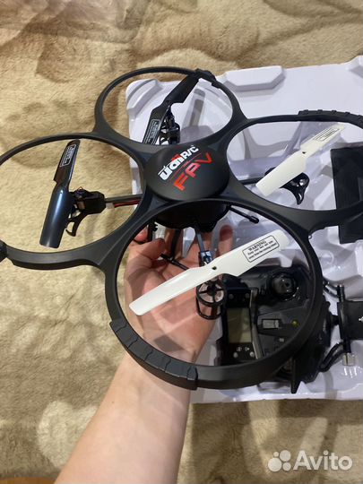 Квадрокоптер UdiRC U818A UFO