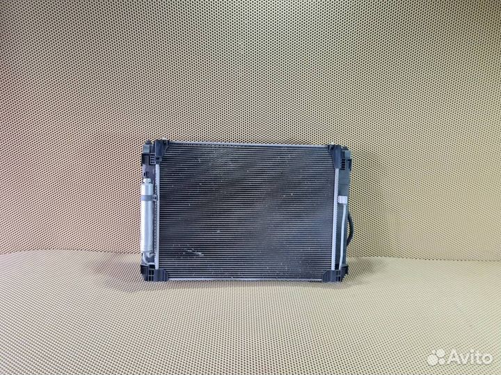 Радиатор двигателя и кондиционера передний