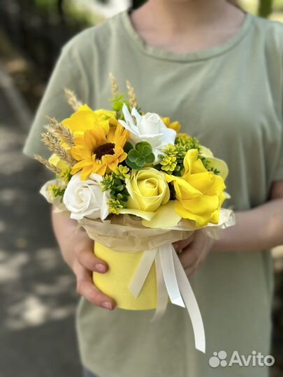 Букет к 1 сентября для учителя из мыльных цветов