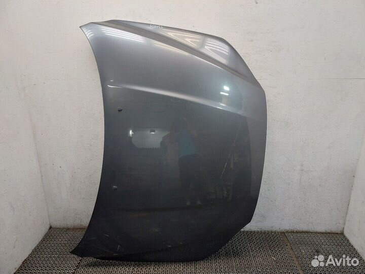 Капот Volvo S80, 2008