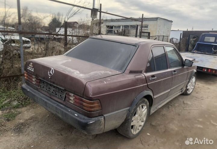 В разборе Мерс w210 w124 w220 w201