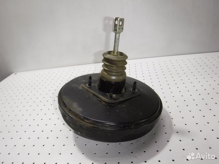 Усилитель вакуумный LADA Largus