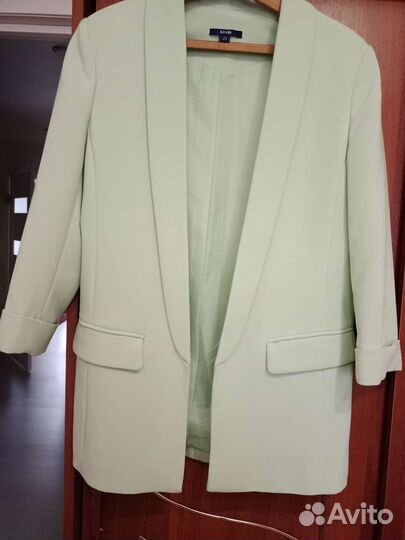 Платья и пиджак, женские. Размер 46-48