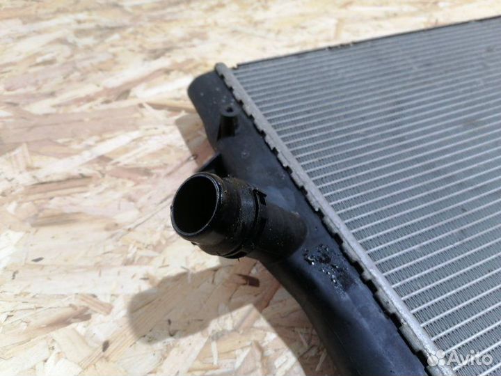 Радиатор двс Vw Passat B6 МКПП