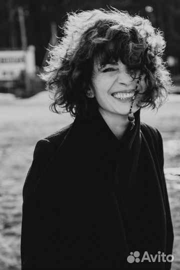 Женский фотограф