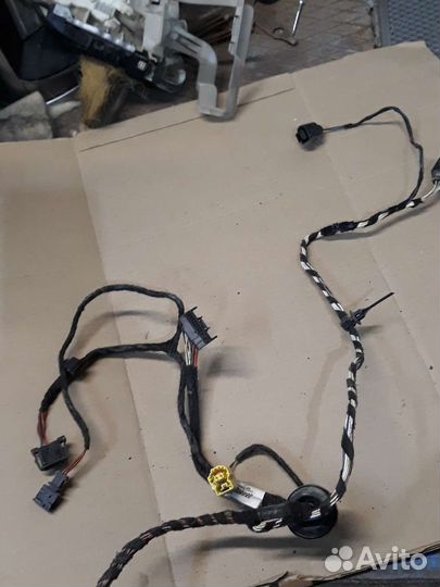 08-17 Пассат цц проводка двери пер левой Passat CC