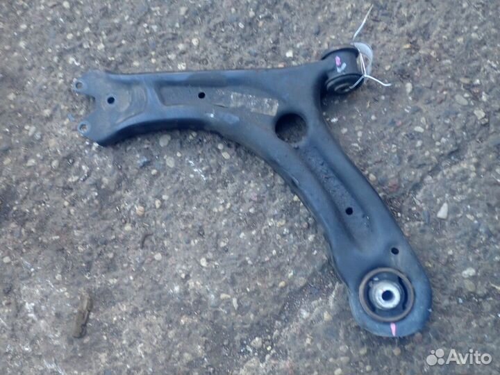 Рычаг подвески Volkswagen Beetle, 2012