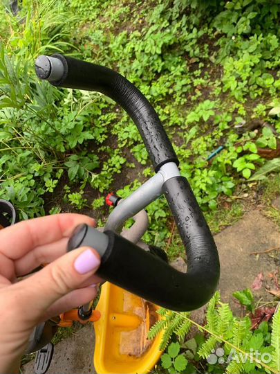 Велосипед с ручкой