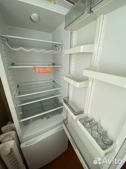 Холодильник б/у