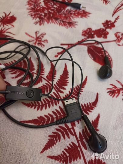Наушники