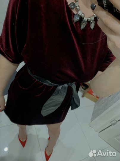 Платье Evona с колье