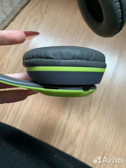 Беспроводные наушники