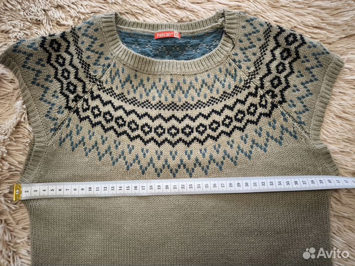 Платье Pelican трикотажное вязанное женское, XS