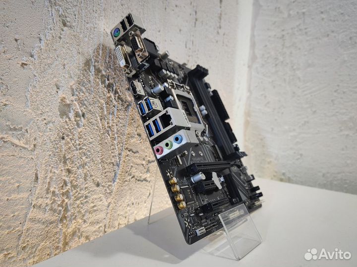 Материнская плата Gigabyte GA-B360M-DS3H