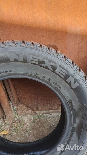 Nexen Classe Premiere 643 215/70 R16