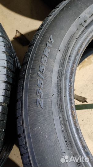 Roadstone N'Fera RU5 235/55 R17 103V