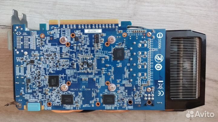 Видеокарта Gigabyte 660 2GB gddr5 192 bit
