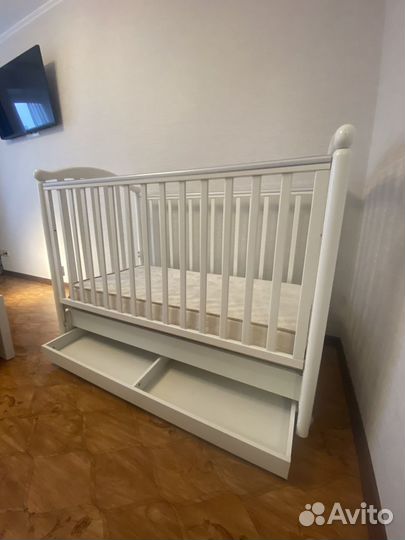 Кроватка детская с маятником Pali (Италия)