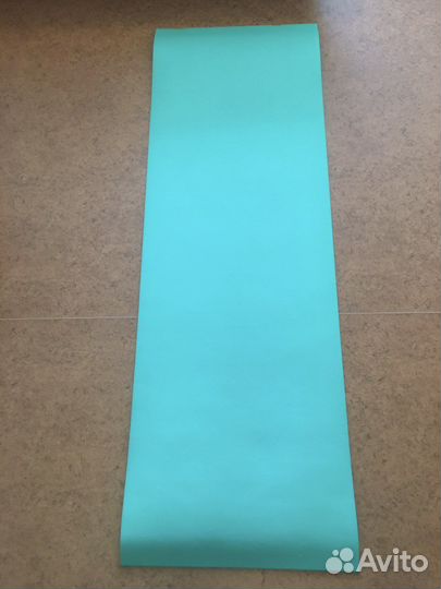 Коврик для йоги и фитнеса