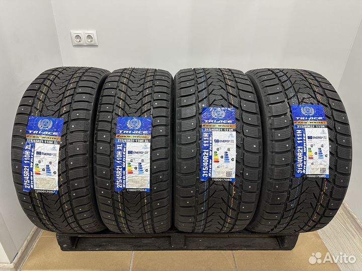 Tri Ace Snow White II Stud 275/45 R21 и 315/40 R21 110H