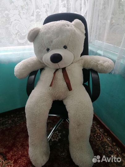 Плюшевый медведь