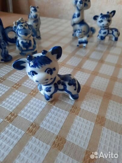 Фигурки Гжель