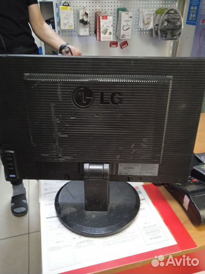 Монитор Samsung, LG