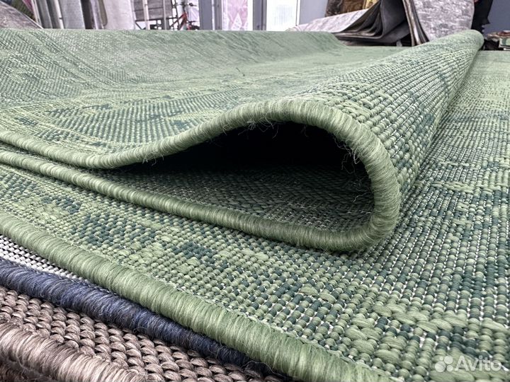 Циновка новая 2х3
