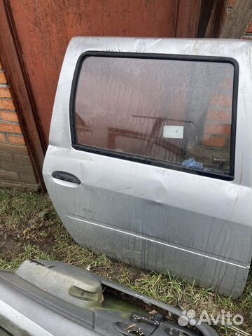 Задняя правая дверь боковая LADA largus