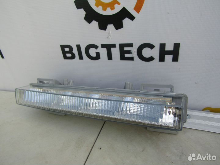 Дхо левый Mercedes Ml W166 A2049065401