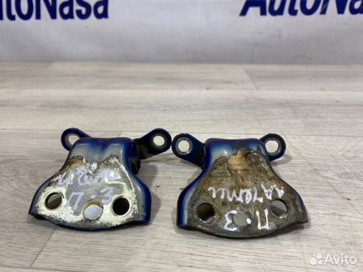 Петля двери задняя правая Chevrolet Lacetti седан