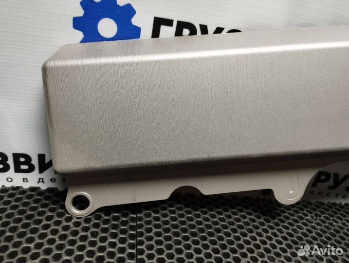 Панель бампера Renault T 82275887