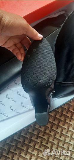 Продам новые демисезонные сапоги,38 размер