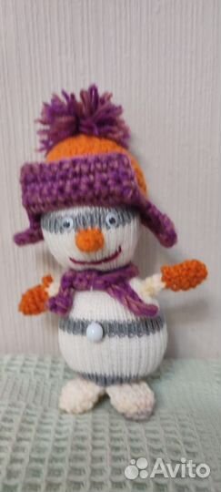 Новогодний снеговик