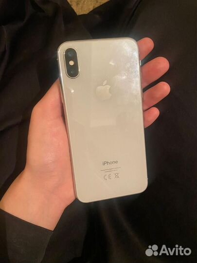 iPhone X, 64 ГБ