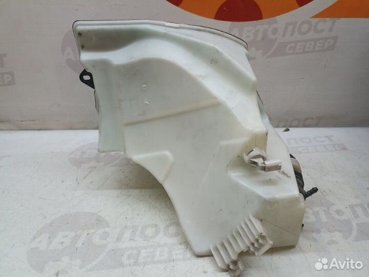 Бачок стеклоомывателя Bmw X3 E83 M54B30