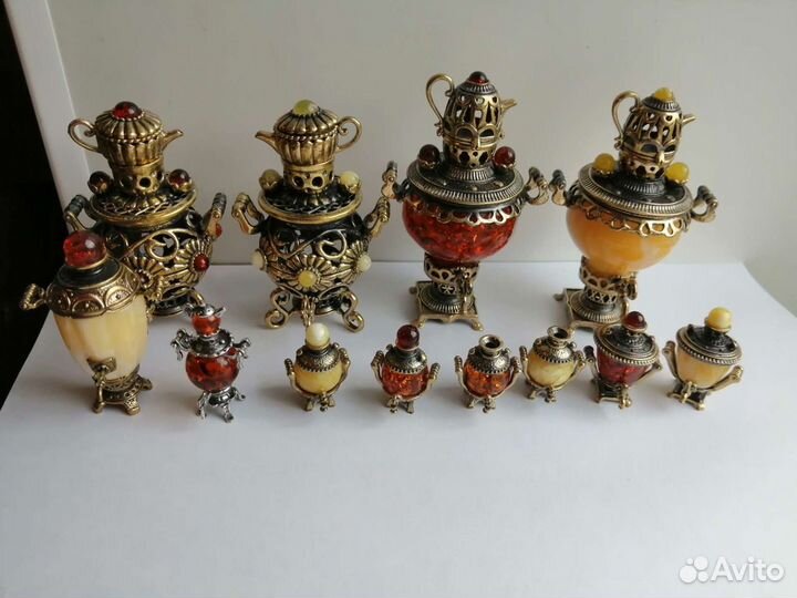 Самовар из бронзы с янтарем