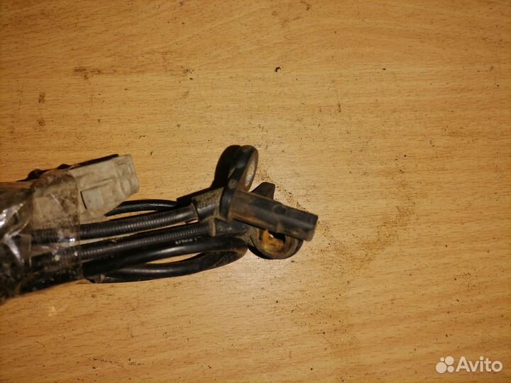 Датчик abs передний Ford Focus 1