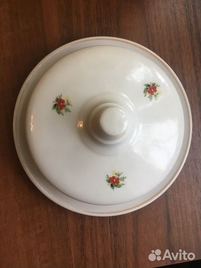 Фарфоровая масленка Дулево