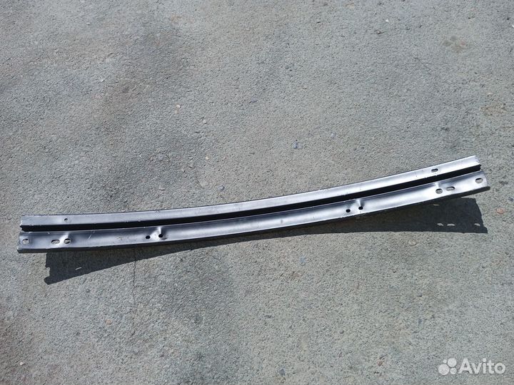 Усилитель бампера задний Toyota Rav4 40 2012-19